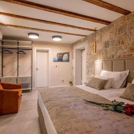 Old Spalatrum Luxury Rooms Σπλιτ Εξωτερικό φωτογραφία