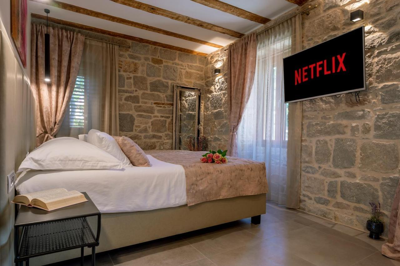 Old Spalatrum Luxury Rooms Σπλιτ Εξωτερικό φωτογραφία