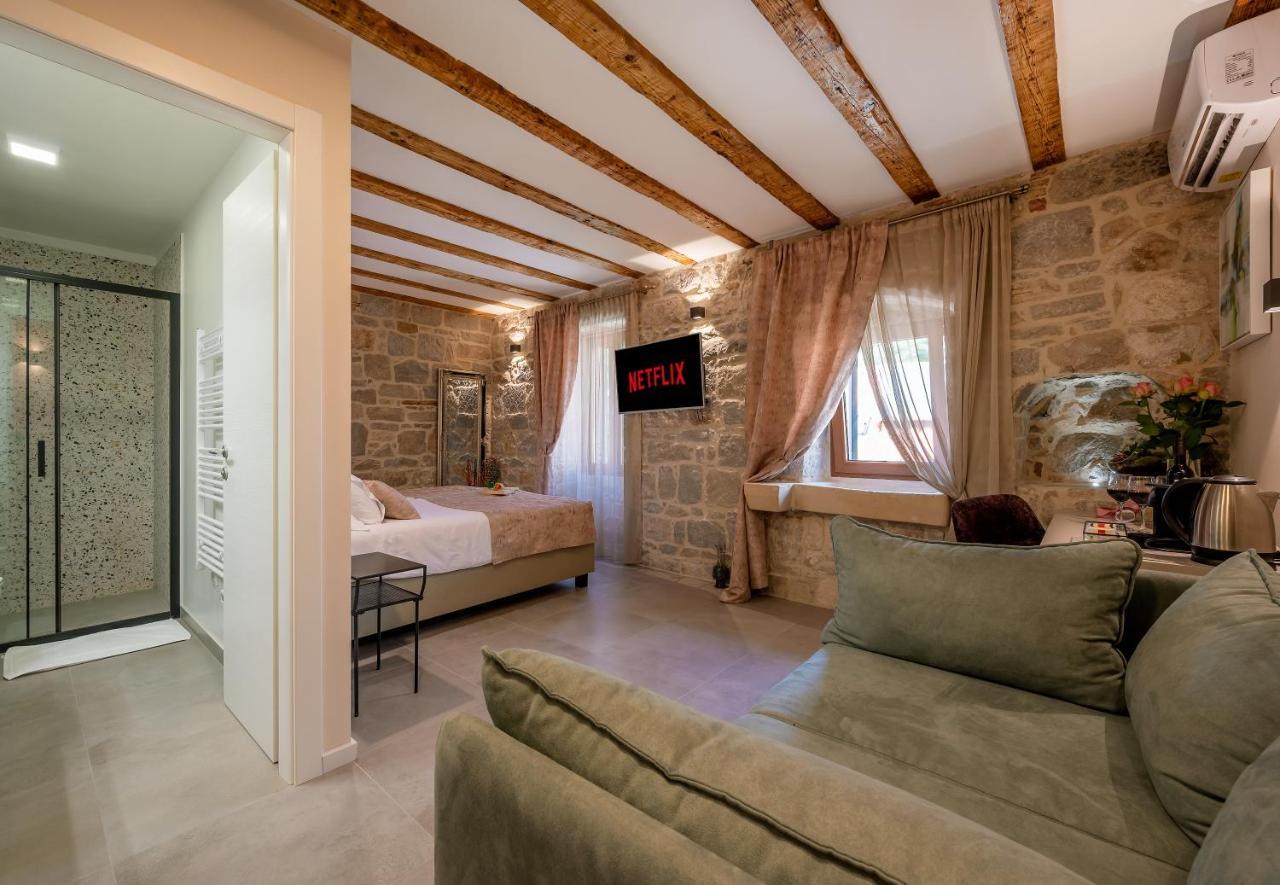 Old Spalatrum Luxury Rooms Σπλιτ Εξωτερικό φωτογραφία