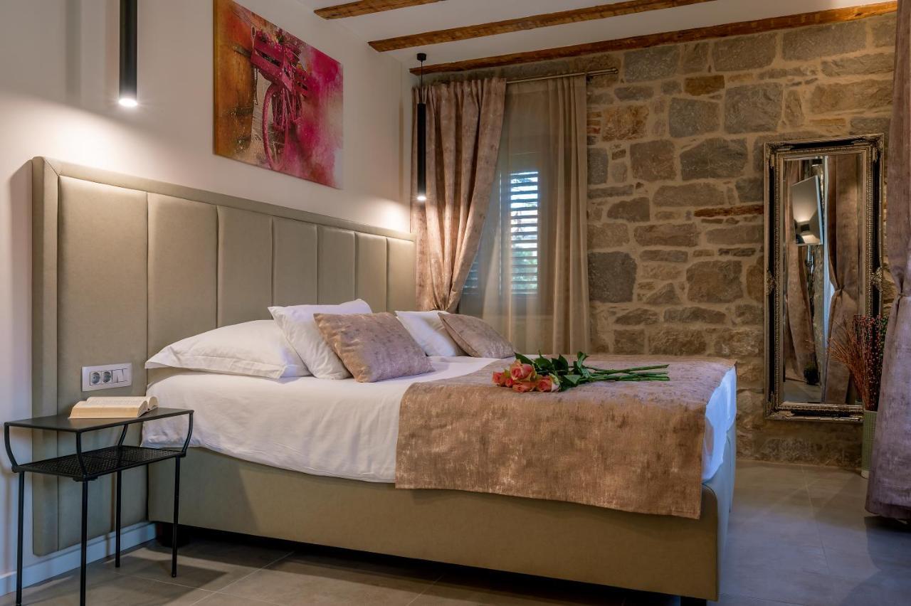 Old Spalatrum Luxury Rooms Σπλιτ Εξωτερικό φωτογραφία