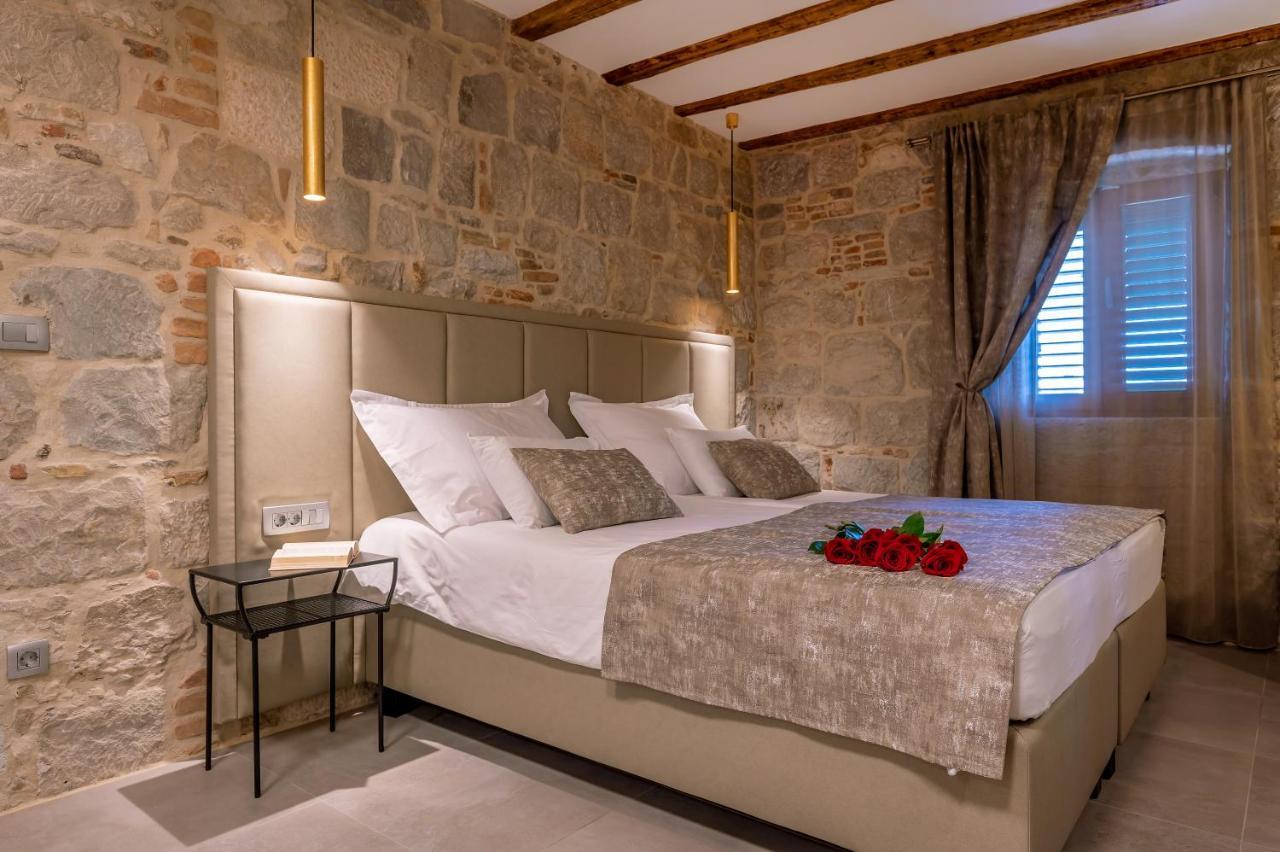 Old Spalatrum Luxury Rooms Σπλιτ Εξωτερικό φωτογραφία