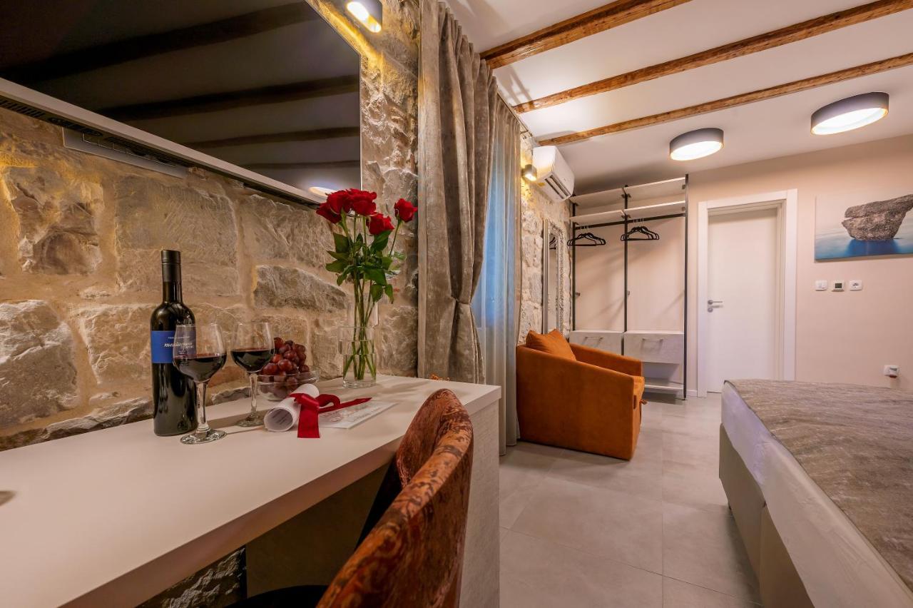 Old Spalatrum Luxury Rooms Σπλιτ Εξωτερικό φωτογραφία