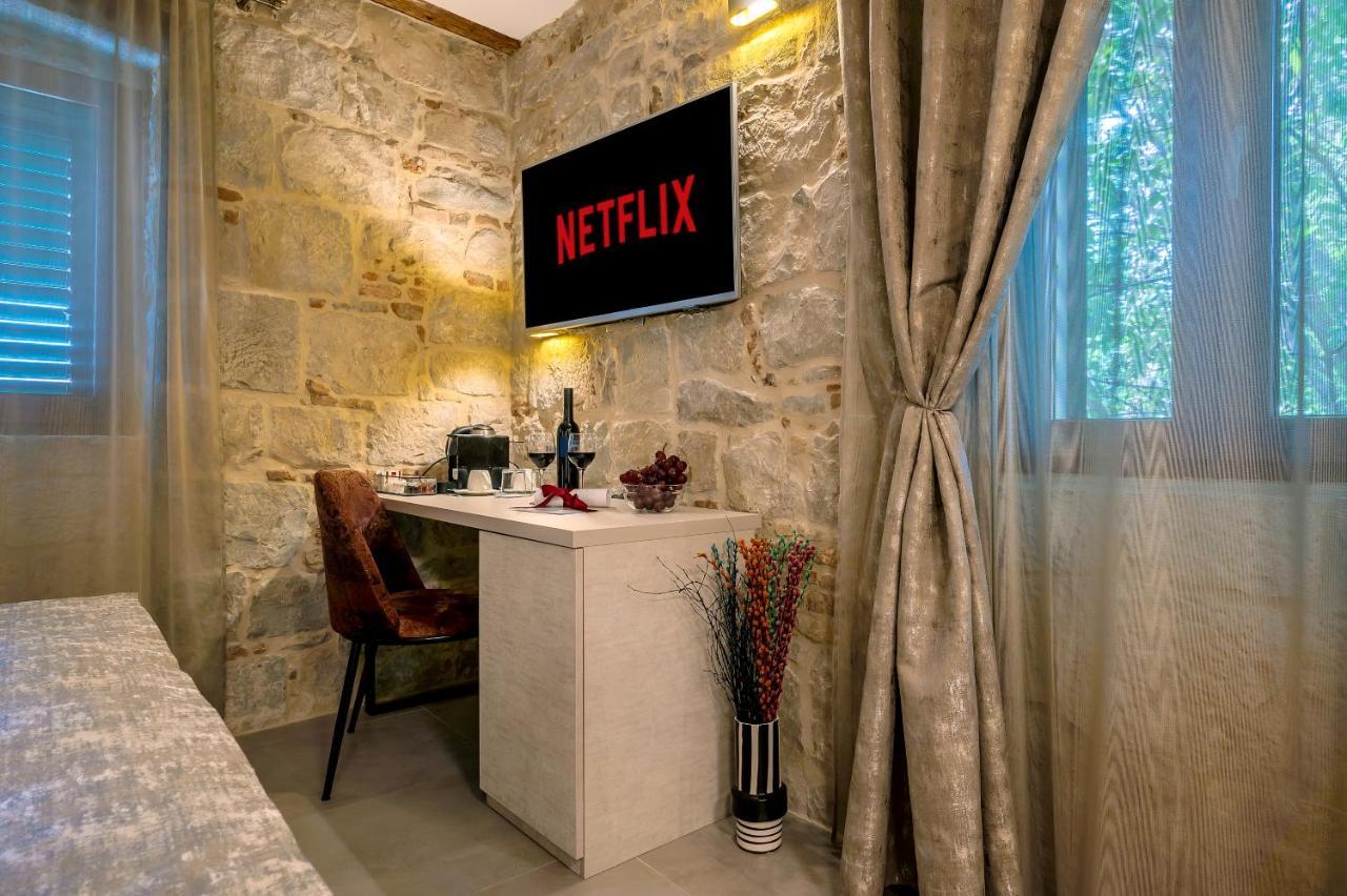 Old Spalatrum Luxury Rooms Σπλιτ Εξωτερικό φωτογραφία