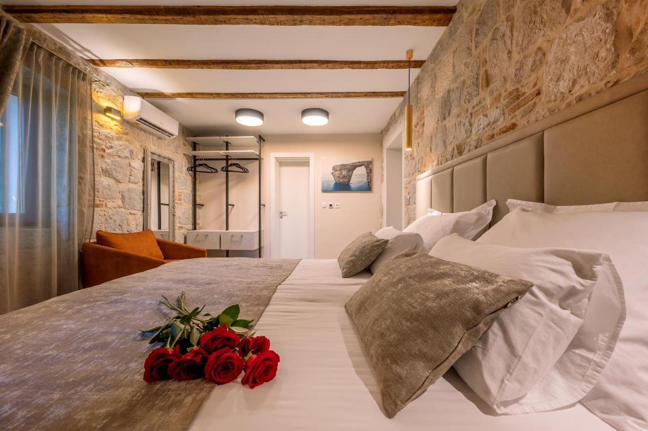 Old Spalatrum Luxury Rooms Σπλιτ Εξωτερικό φωτογραφία
