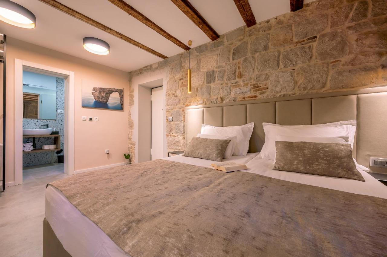 Old Spalatrum Luxury Rooms Σπλιτ Εξωτερικό φωτογραφία