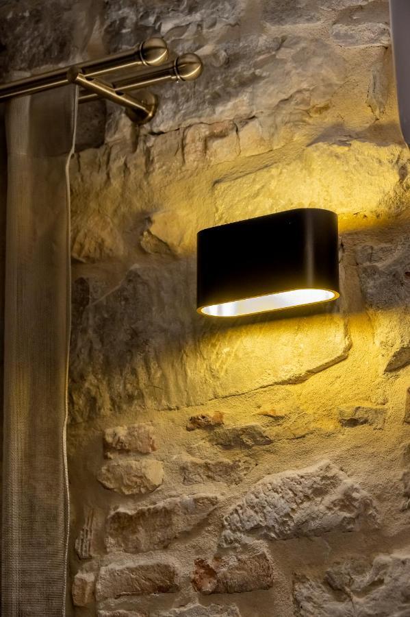 Old Spalatrum Luxury Rooms Σπλιτ Εξωτερικό φωτογραφία